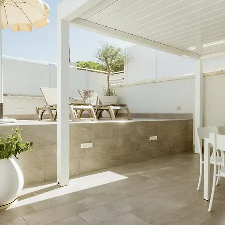 Hotiday Collection - 4*