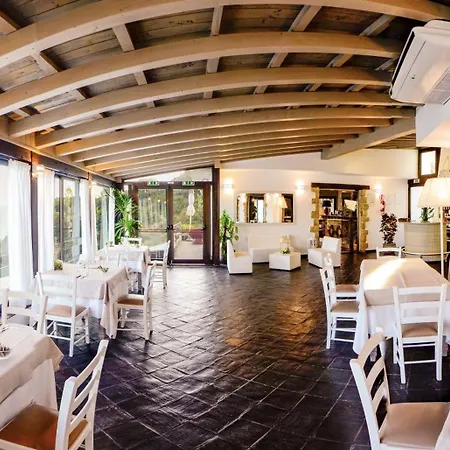 Hotiday Collection - 4*